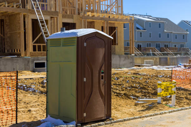 Best Portable restroom trailer rental  in Brooksville, MS