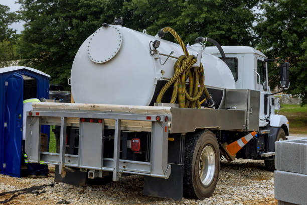 Best High-end porta potty rental  in Brooksville, MS